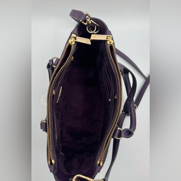 Tory Burch Robinson Double Zip Satchel | Excellent Used Condition - Picture 7 of 10